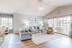 Luster Leaf Villa